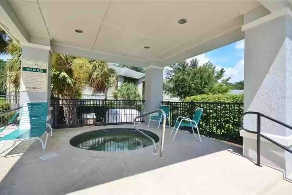 The Botanical Retreat, King Comfort & Poolside Peace Gainesville Exterior foto